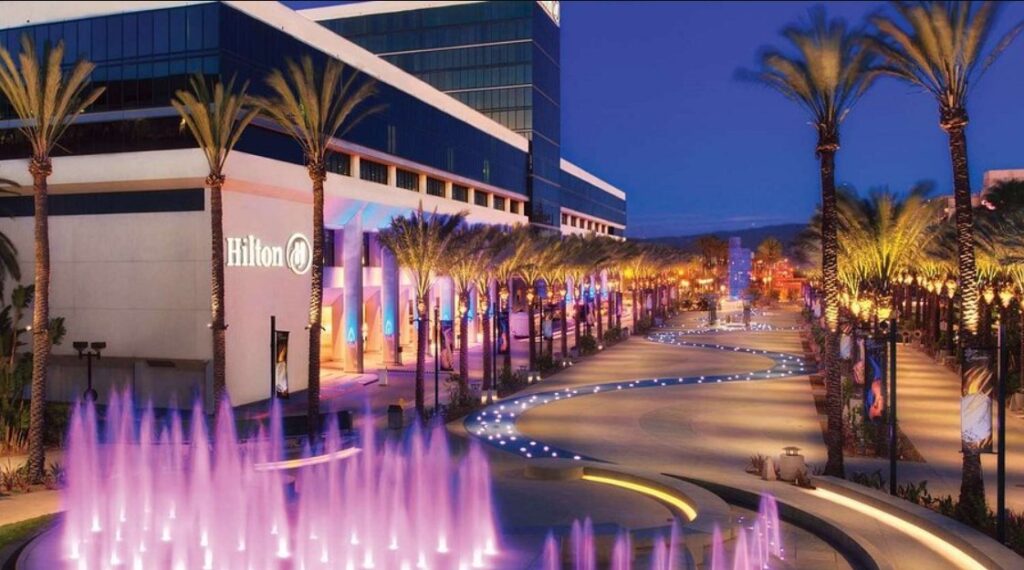 Hilton Anaheim Hotel Airport Shuttle to Los Angeles International Airport (LAX)